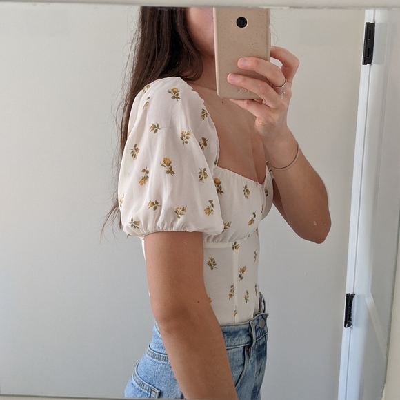 Reformation Tops - Reformation berry top in rosebud